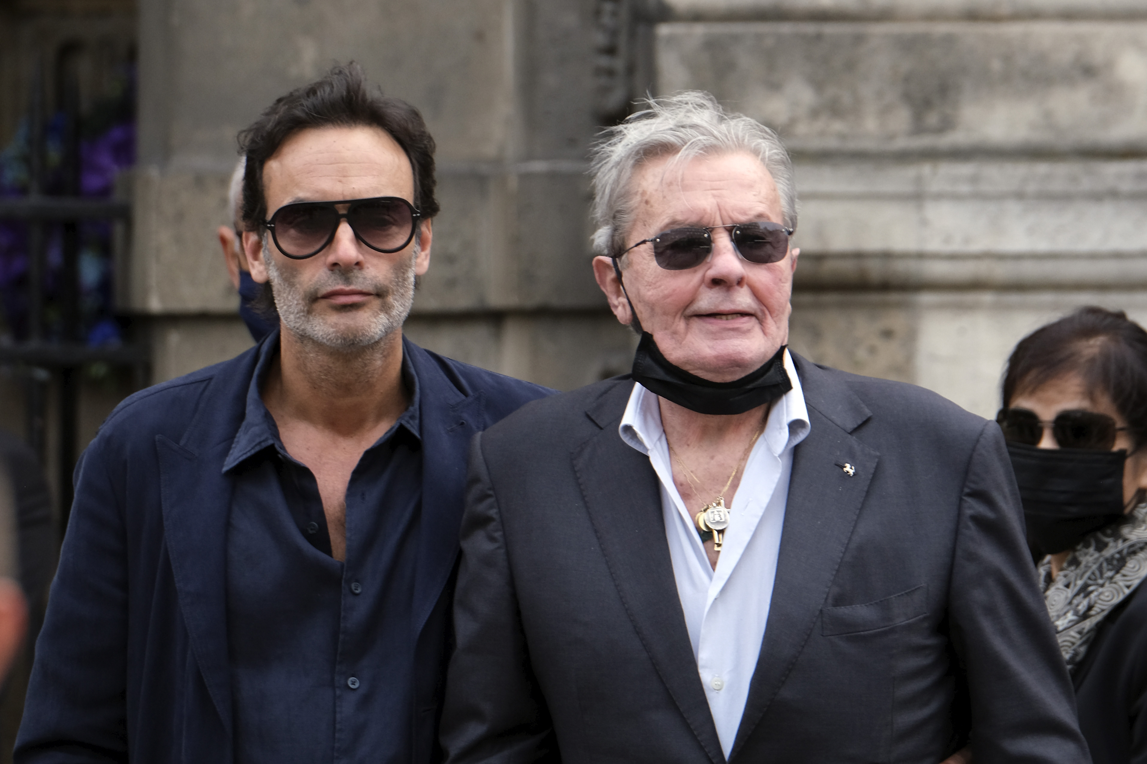 Anthony Delon