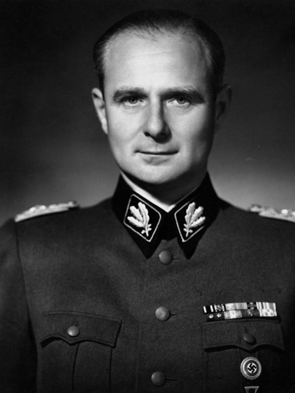 Karl Wolf