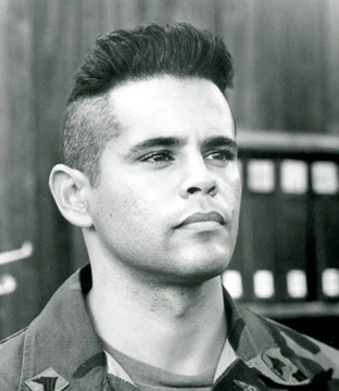 Raymond Cruz