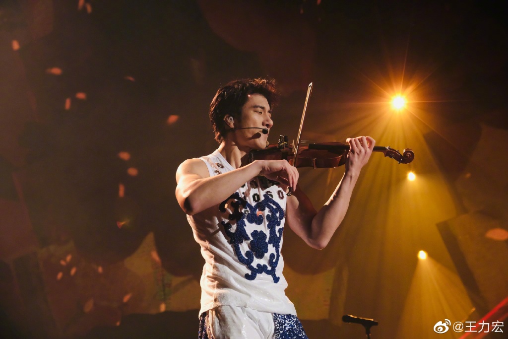 Wang Leehom